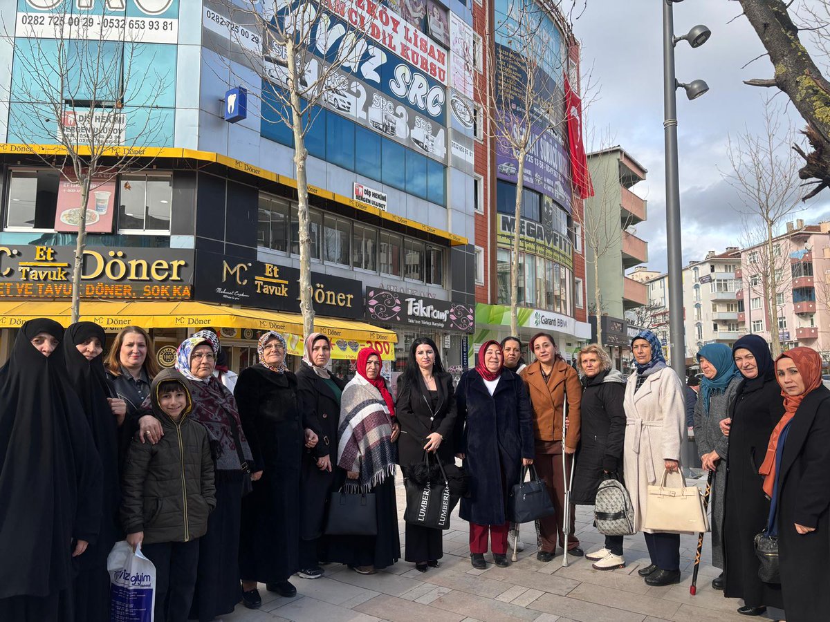 akkadincerkezk's tweet photo. Memleket Sevdası, Tevazu, Samimiyet ve Gayretle Durmadan, Yorulmadan #AKKadınlarımız  ile birlikte bugün
"Köklerden Geleceğe'"  Kadın Çalıştay'ına Katılım Sağladık. 
El ele gönül gönülle. 
Durmak yok yola devam
#AkkadınÇerkezköy
#TürkiyeYüzyılı
@tugbaisikercan
@YelizErgin72826 https://t.co/6WMr4KLTX9