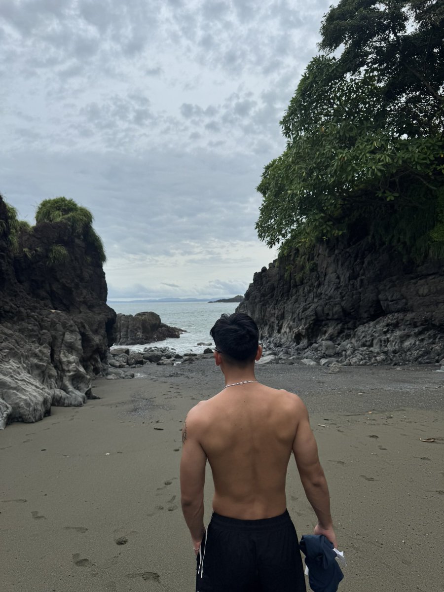 rayjap_'s tweet photo. Destroy the old one, forge the new one 🌊 https://t.co/Qfd5BH1zsf