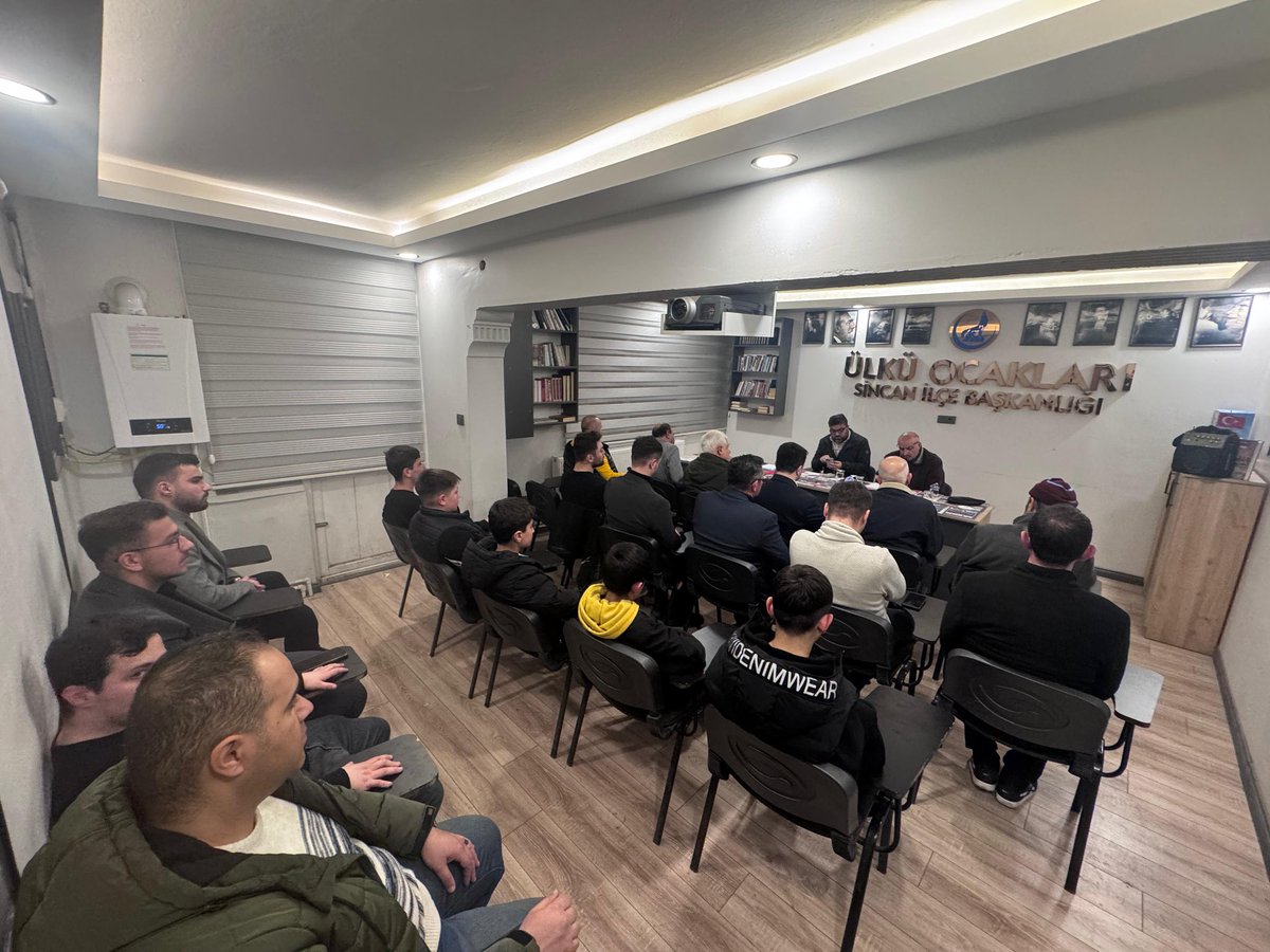 ankaraulkuocak's tweet photo. Ülkü Ocakları Ankara İl Başkanlığı olarak; Kahramanmaraş merkezli asrın felaketi olan 6 Şubat depreminde hayatını kaybeden vatandaşlarımızın ruhları için, tüm ilçe ocaklarımızda Kur’an-ı Kerim tilaveti gerçekleştirilmiştir. https://t.co/8pDkeNSMhE