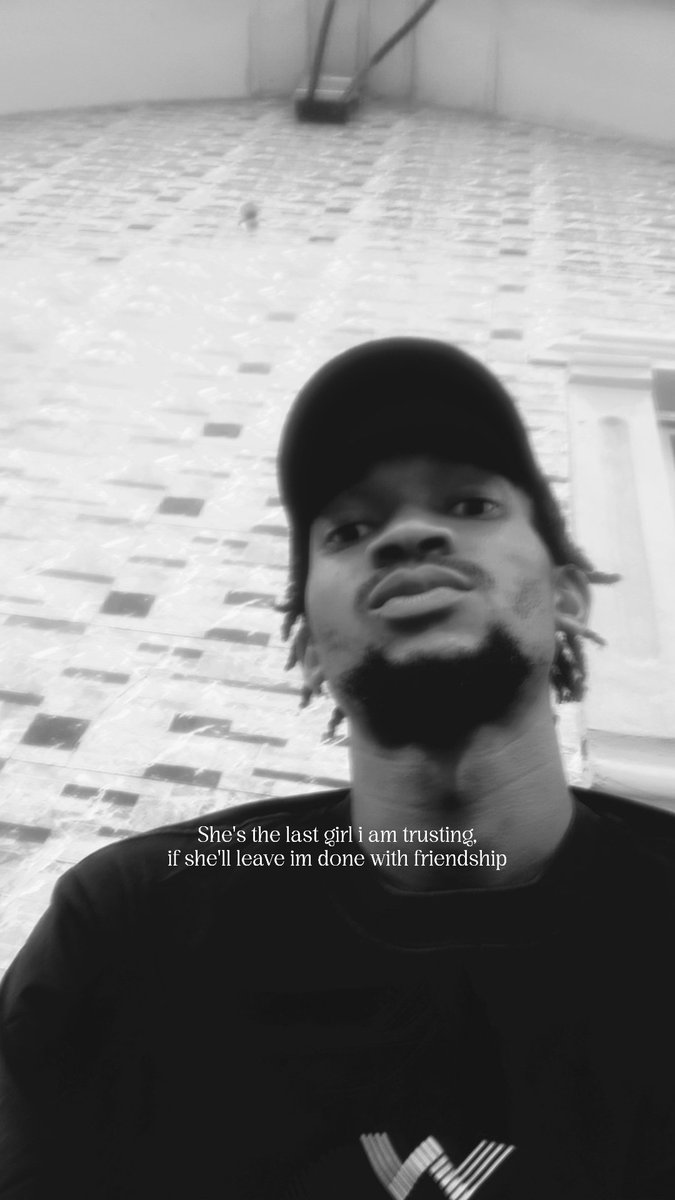 walter_YSL's tweet photo. I think I'm done...smh sha. https://t.co/Pv2FdxIy2S