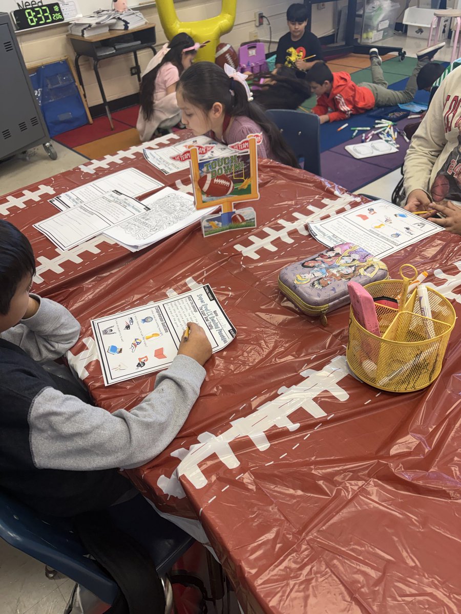 Ms.Dominguez💜 tweet media