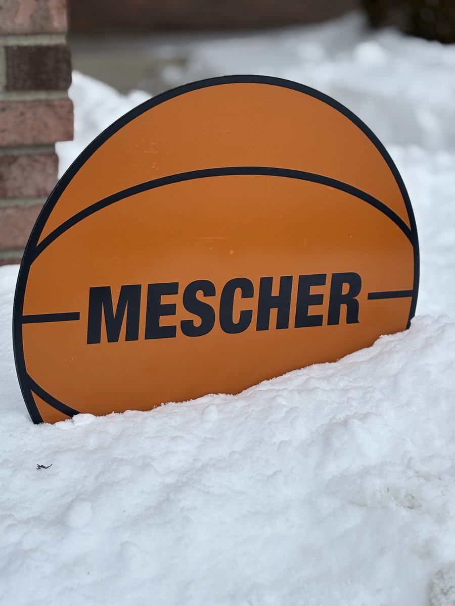cjmescher's tweet photo. Go Cavs https://t.co/KWZn1F4qme
