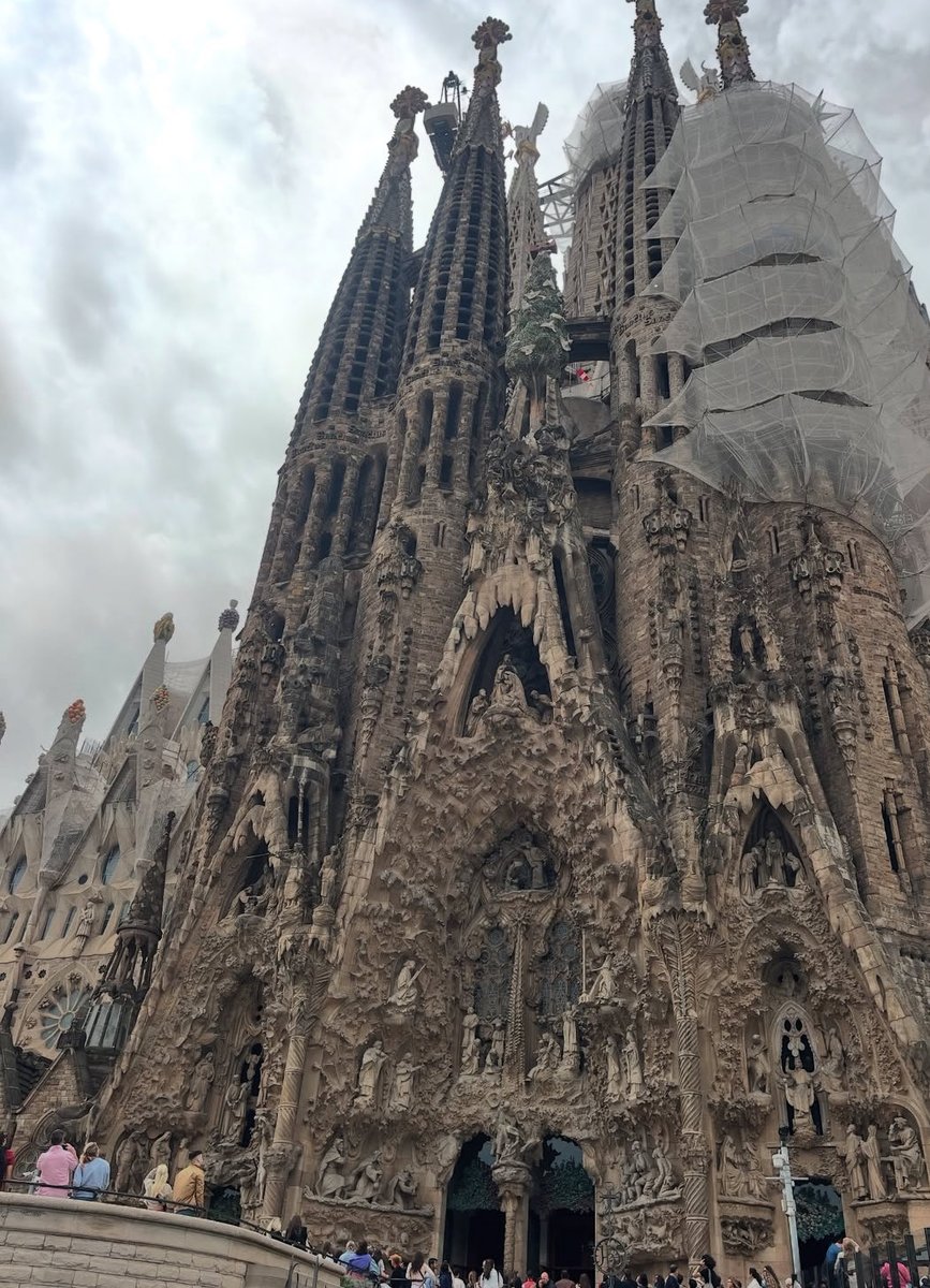TGrecillo's tweet photo. Barcelona siempre es Barcelona ❤️ https://t.co/0AWSHtY7A3