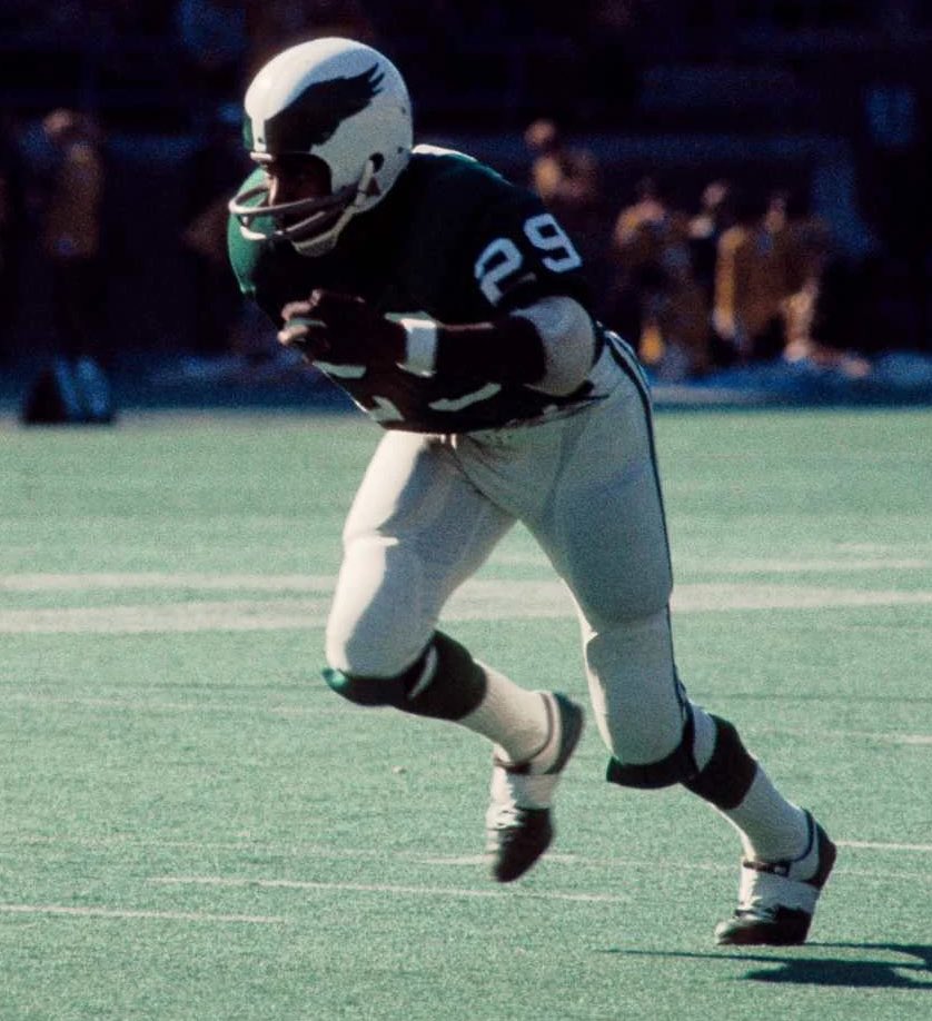 Chasing Hardware tweet media