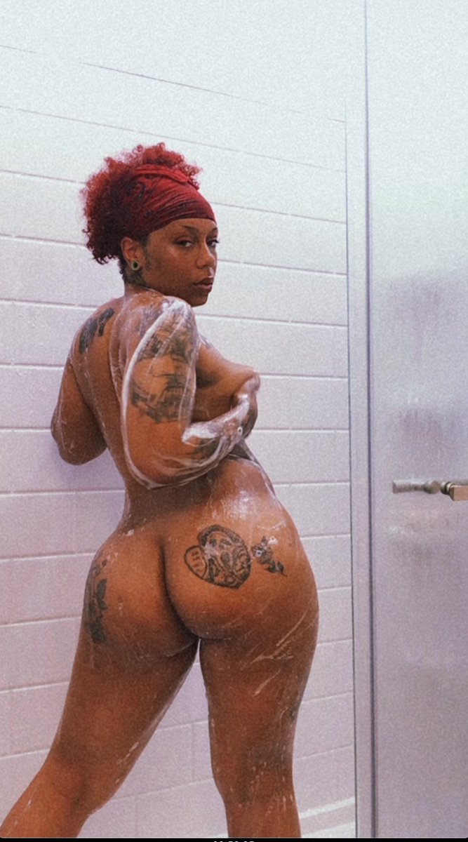 bitcheslovepak🌸 tweet media