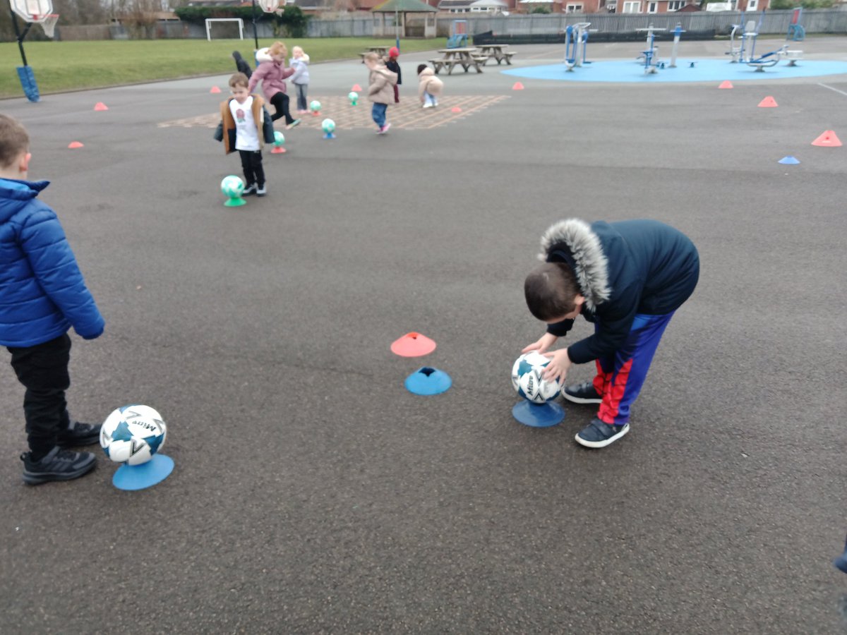 @MrsRSGC tweet media