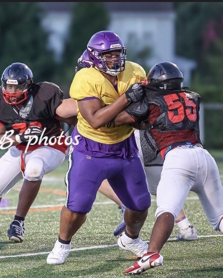ChrisPollard08's tweet photo. I’m still looking for a home. I’m not asking for anything more than an opportunity, and I’m willing to work for it

🏈:OL

📏:6’3

⚖️ :280

https://t.co/Df4ZYqQ5If

@ElktonFootball @CoachPonzoEHS @coachjacck @OLDLUNI https://t.co/PKa637XIVb