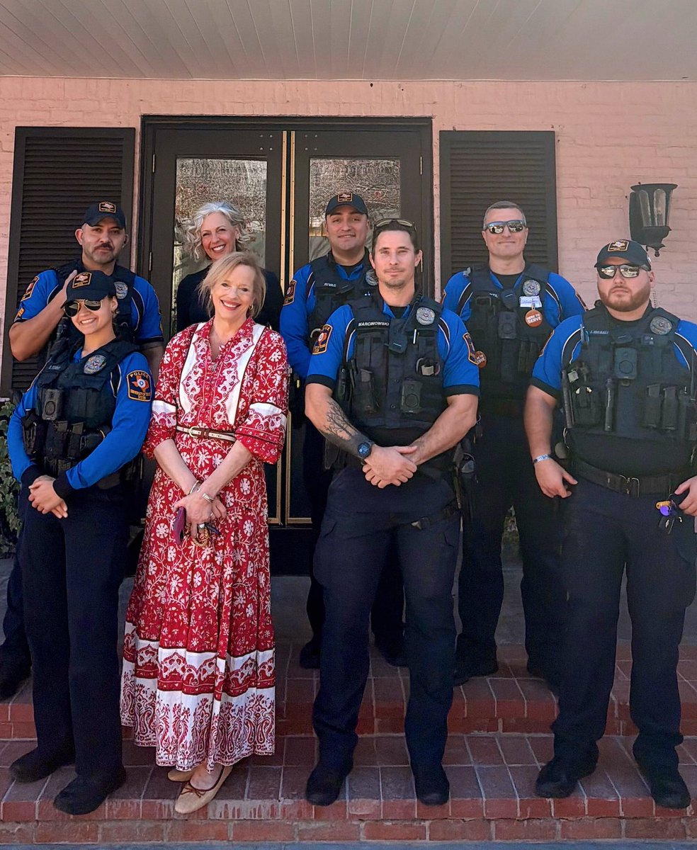 UT Austin Police Department tweet media