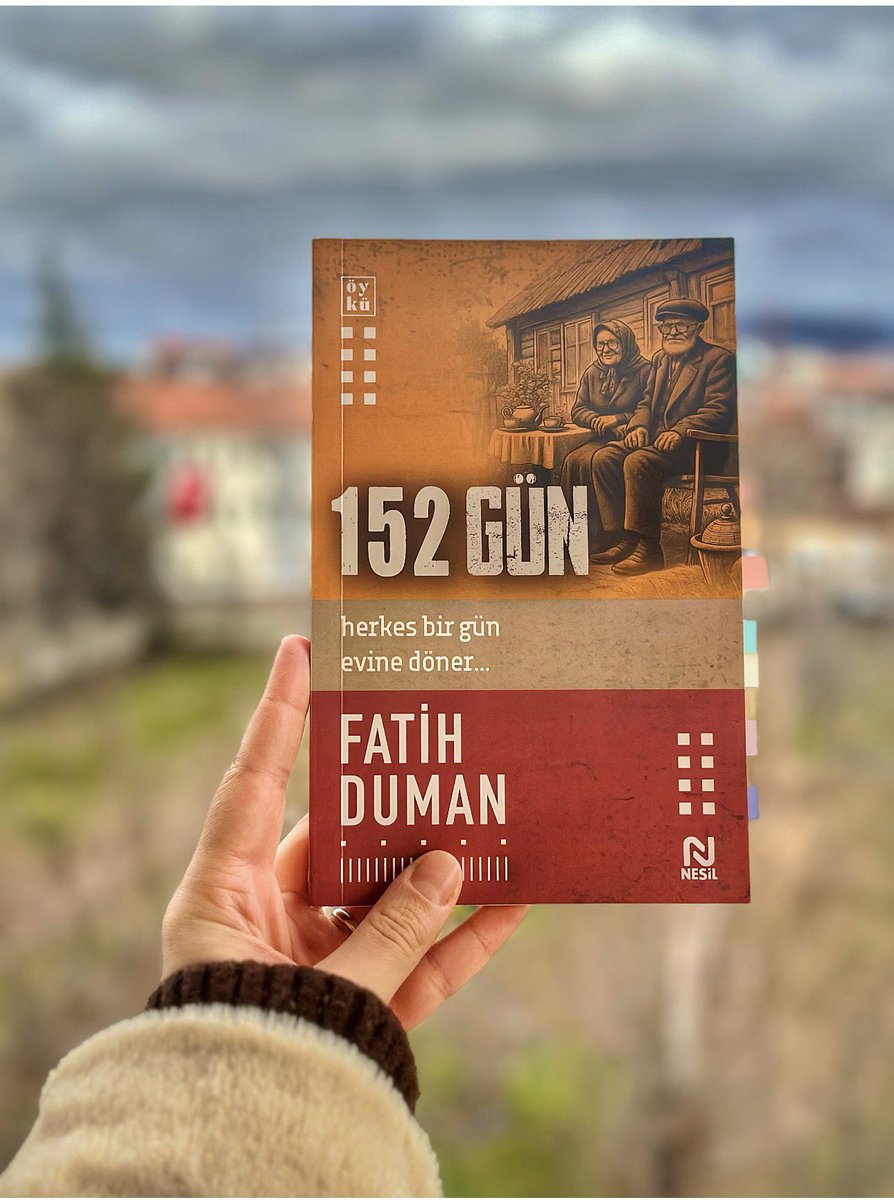 Şubat 1 🤍
Meczup-152 Gün-Hiç Kimse üçlemesinin ikinci kitabı ve okurken pamuk gibi oldum. Tavsiyedir 🌸