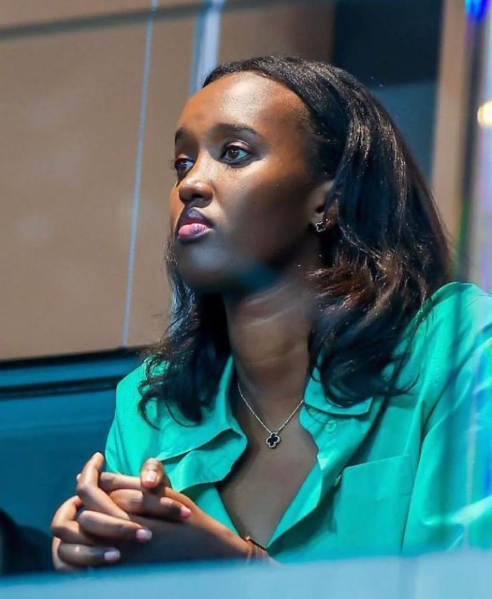 Ese azagumana na Ndengeyingoma ? Ese Kagame azemera ko umukobwa we atandukana na Ndengeyingoma ?uyu mukobwa wa Kagame ni homosexuality <a href="/dr_dash250/">Dr. Dash</a> <a href="/PaulKagame/">Paul Kagame</a> <a href="/KUpatriot/">Prezo</a> <a href="/semavumba/">Simbizi Wa Semavumba🇧🇮</a> <a href="/Patriote257/">𝙋𝙖𝙩𝙧𝙞𝙤𝙩𝙚 🇧🇮</a> <a href="/aimable12914974/">Agrégé Pablo-Aimable</a> <a href="/BurundiInsight/">Burundi Insights</a>