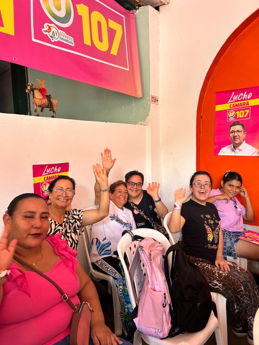 ElicaMilena's tweet photo. #Tocaima 🤝✨
Nos encontramos con su gente para conversar sin filtros, recoger propuestas y convertir las voces del territorio en acciones que generen bienestar y oportunidades.
Seguimos con @Lucho_gonzalezP hacia la Cámara de Representantes
🗳️8 de marzo,marca U107
#Cundinamarca https://t.co/6z4Xzop5Qs