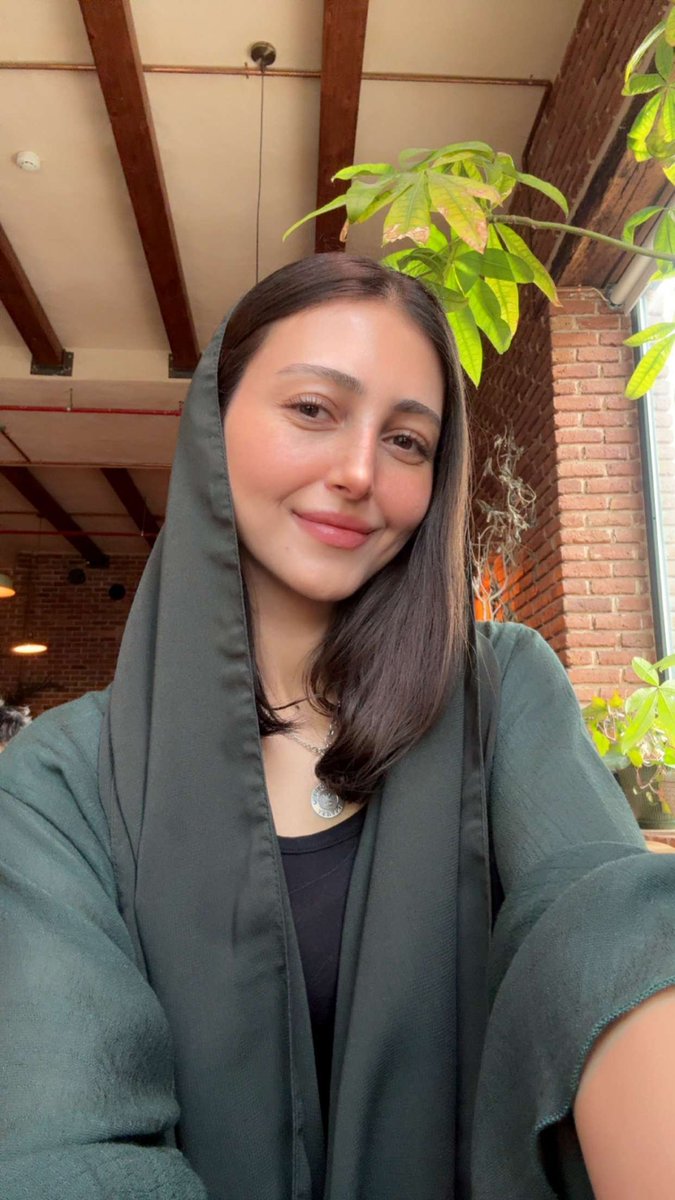 M H O✨ tweet media