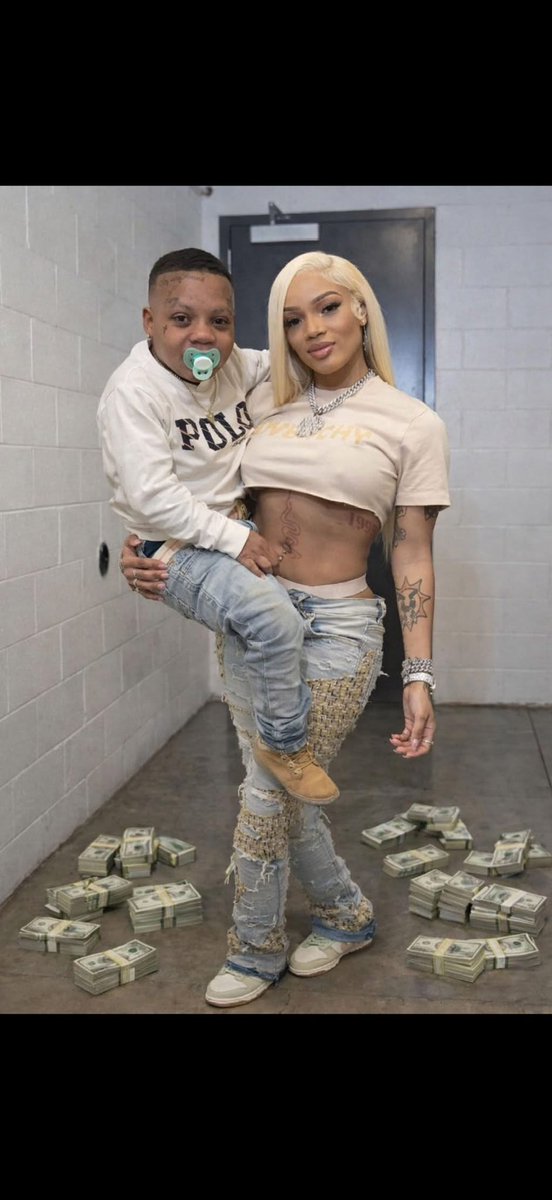 Biggsmoneyfirst's tweet photo. @TMZ  $Bro look… Gorilla &amp; Brozilla really turned pain into a play. After TMZ put her story out, the streets answered and now she got a whole crypto coin moving. That’s community. That’s hustle. Let’s help lil bro run this up!  MSbHu22jKXwi3xUbMSuPjiKgdkgW84v9ax5BGXfpump https://t.co/LFYgAHbdoY