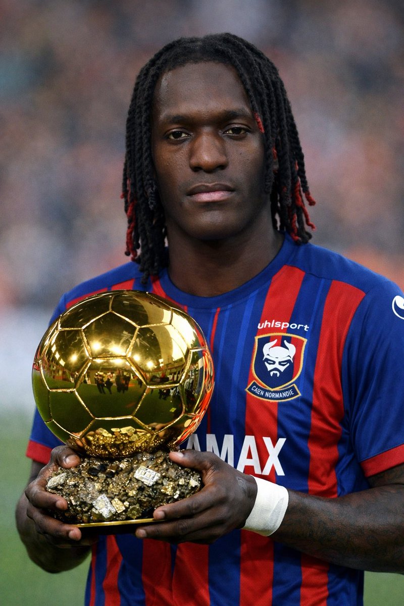 EymardAdrien's tweet photo. @SMCaen @FCFleury91 https://t.co/PlTj9PCKlp