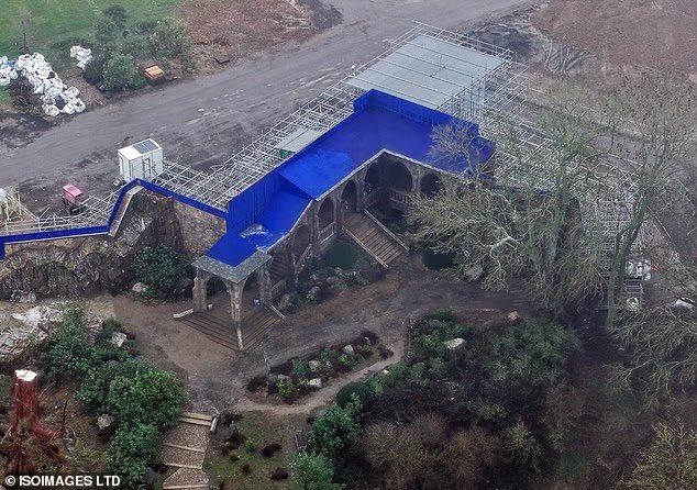 Wizarding World Direct tweet media