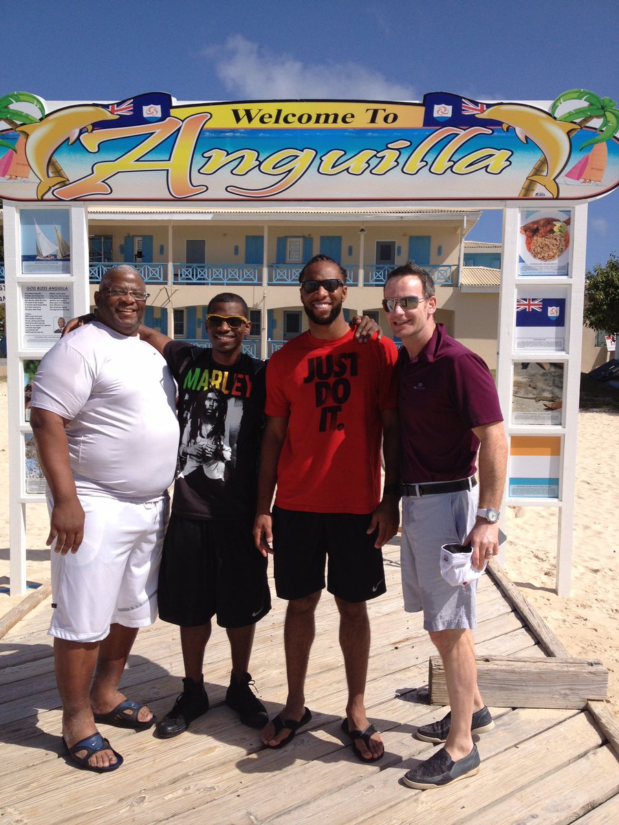 Rob Vaka tweet media