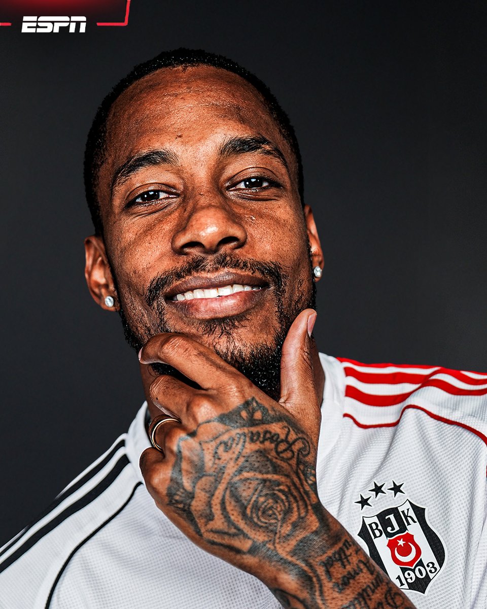 🇵🇦DESDE SU LLEGADA HASTA SU PRESENTACIÓN✈️✍🏻

Amir Murillo ya es la nueva figura de las Águilas del Besiktas en medio de un gran recibimiento desde Estambul⚫️⚪️

Via Besiktas