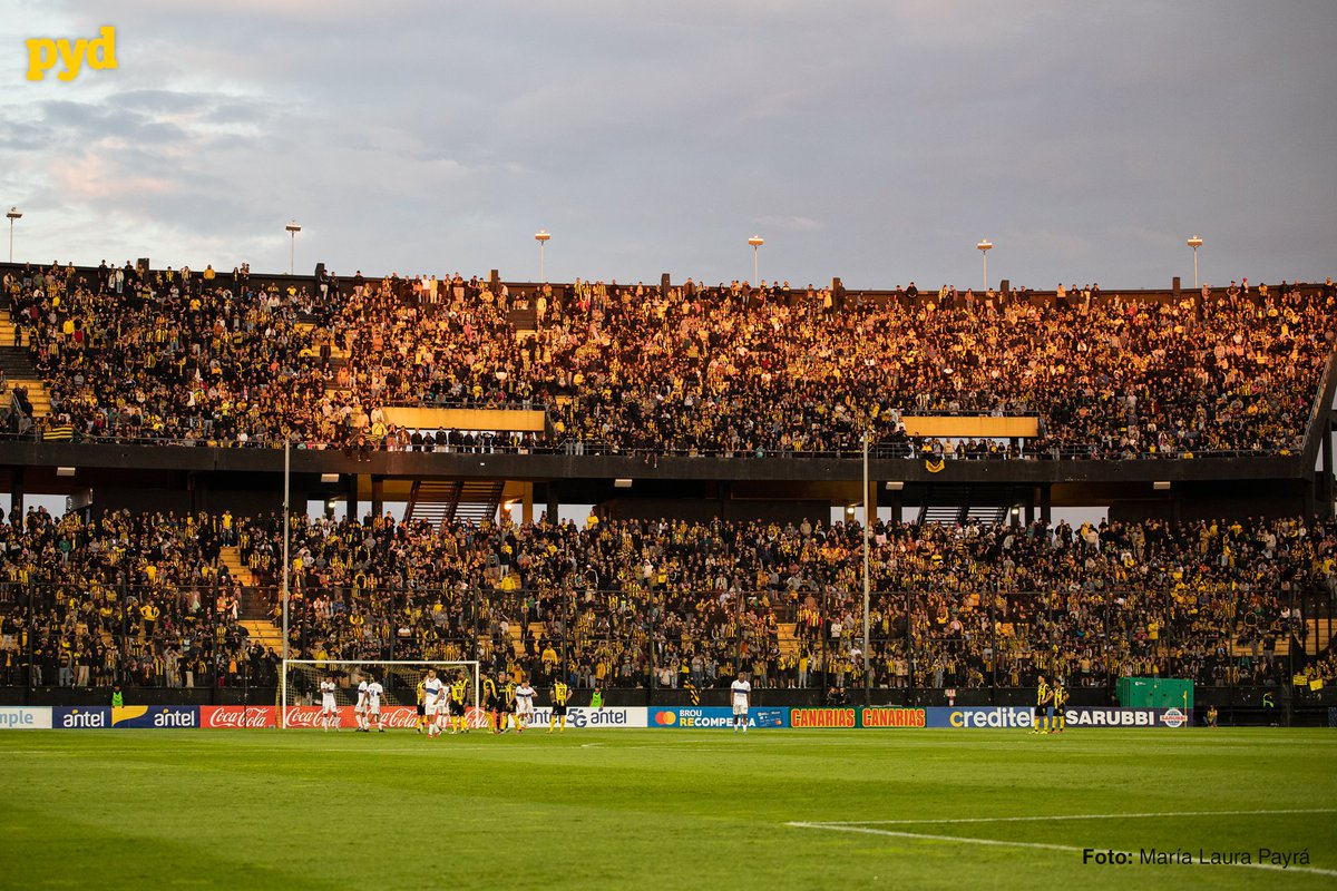 Difundamos entre todos que ESTÁ HABILITADA LA GUELFI, a $160 las generales y gratis los socios. Ayudemos a que esto SUCEDA SIEMPRE. A copar una vez más. Vamos Peñarol.