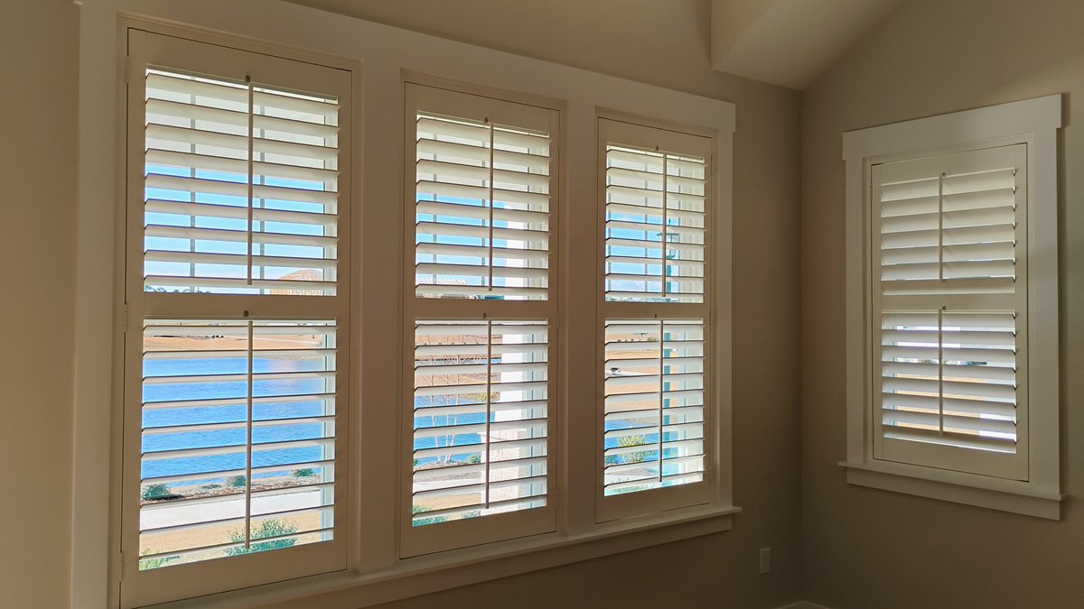 Custom_Blind's tweet photo. New shutters installed in a beautiful home at Sweet Bay, Panama City, FL.
https://t.co/gsFrIBOTrJ https://t.co/tqFYXsswT6
