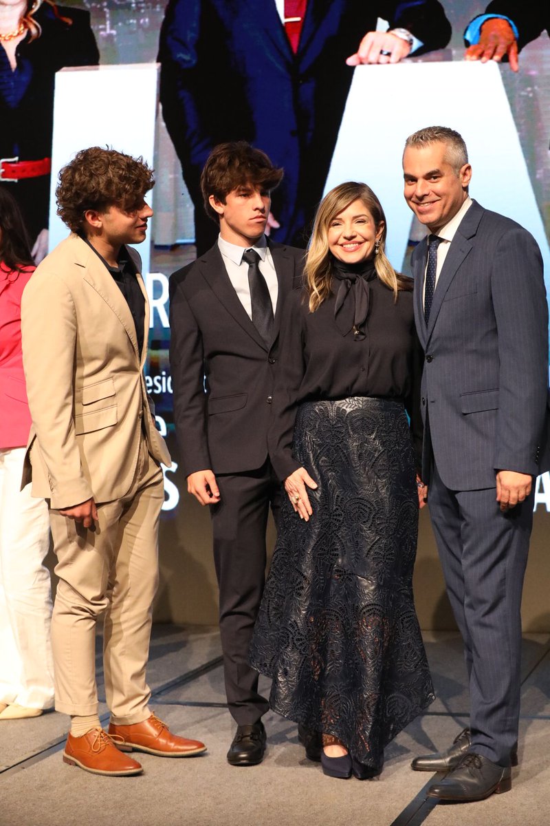 MiamiRealtors's tweet image. Congratulations to our 2026 MIAMI Residential President Dinorah de Cardenas on her installation today. Thank you for your leadership.

@dinoguerra @resf

#MiamiRealtors | #OneMIAMI