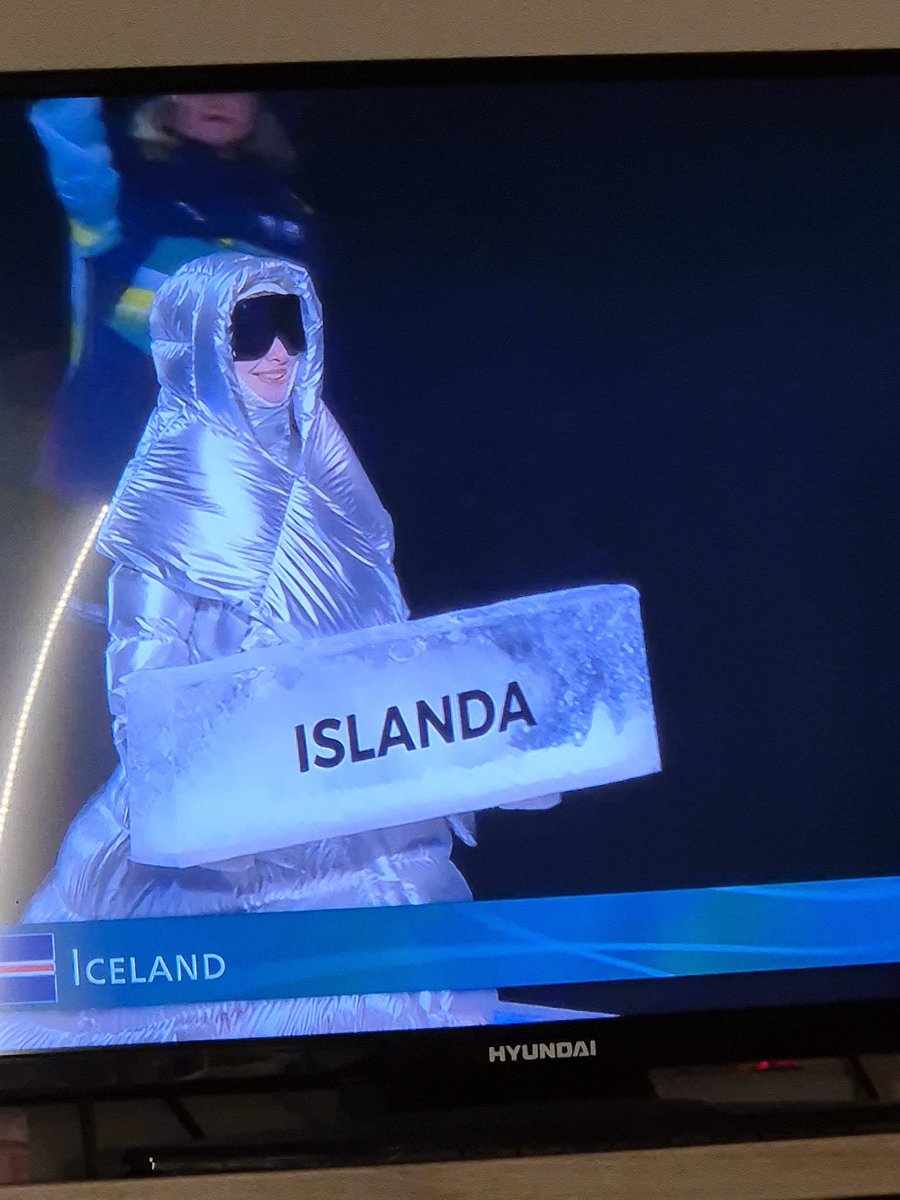 væb doing sidequests at the olympics???