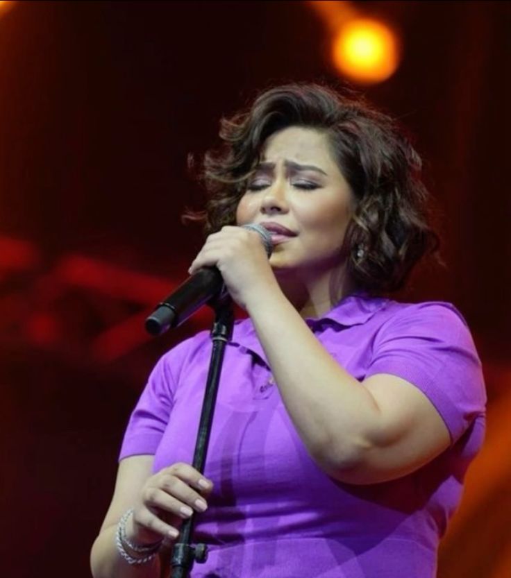 كل يوم صورة لشيرين لحد ماترجع tweet media