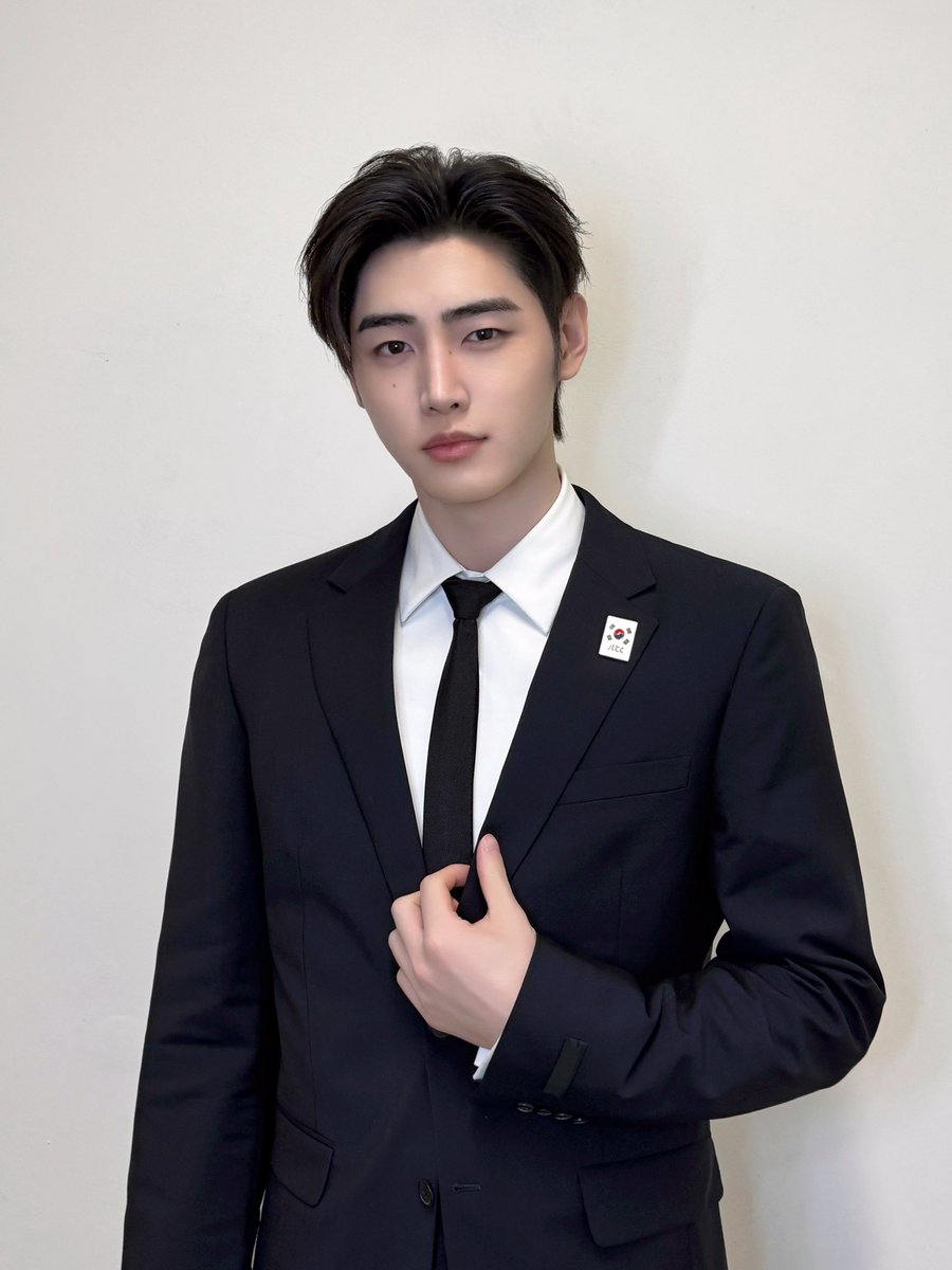 [#오늘의ENHYPEN] 대한체육회 홍보대사 성훈이 전하는 2026 밀라노 동계올림픽 이야기📢 선수단 분들의 열정이 눈부시게 빛날 수 있도록 대회의 시작부터 마지막 순간까지 함께해 주세요💙 #260206 @ 2026 밀라노 코르티나 동계올림픽 개회식

<a href="/milanocortina26/">Milano Cortina 2026</a> 
#TeamTedofori #TorchRelay2026