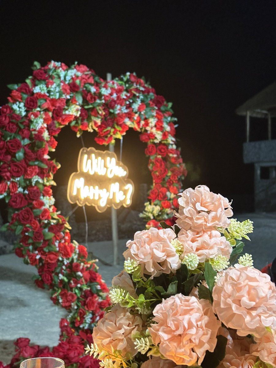 She said yes 💍

Took my best friend to a private island and asked her to spend the rest of her life reminding me to check if the charts are up.