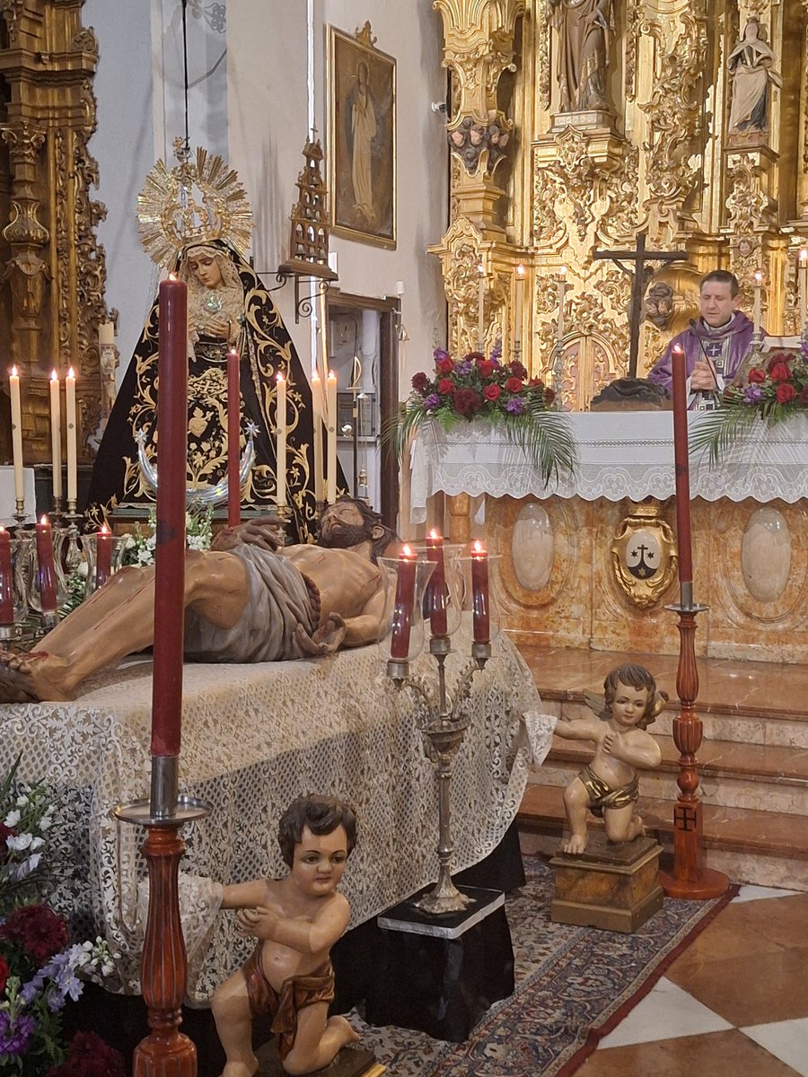 SantoEntierroM's tweet photo. Fotos del primer día de triduo.
Gracias a D.Rafael Rabasco Ferreira por sus palabras hacia la cofradía.
Encantados de volverle a ver en Montoro.
Recemos por él. https://t.co/PkTqhnmmkh
