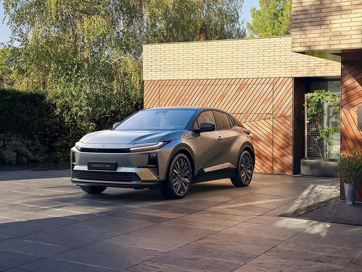 Carlos González tweet media