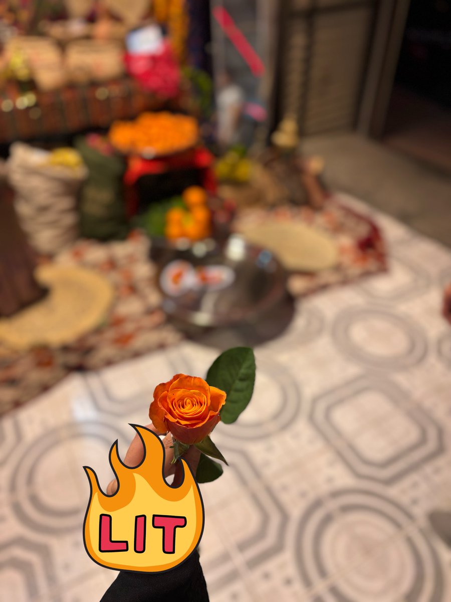 Aya🪐 tweet media