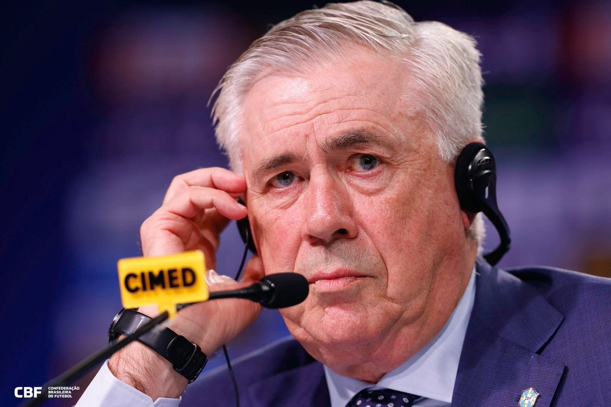 ⚠️ Atenção! Cenário atual da convocação da Seleção Brasileira para a Copa do Mundo:

• GOLEIROS:
Alisson é nome certo, e Ederson tem boas chances se superar lesões. A 3ª vaga é uma incógnita. Isso porque Hugo Souza, que vinha sendo o preferido, cometeu erros recentemente. Bento