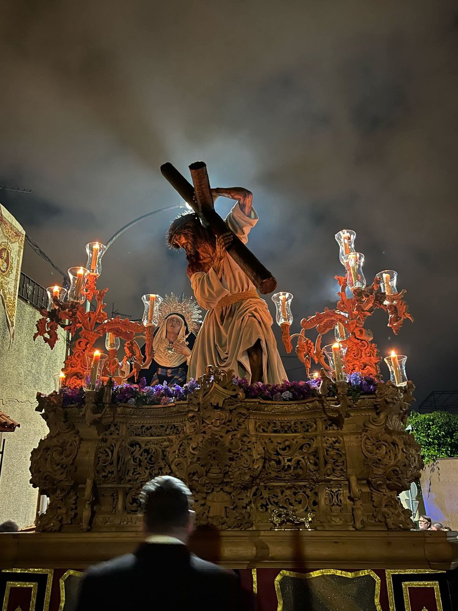 Viernes misioneros.

Él enjugará toda lágrima de sus ojos, y ya no habrá muerte, ni habrá más duelo, ni clamor, ni dolor, porque las primeras cosas han pasado.