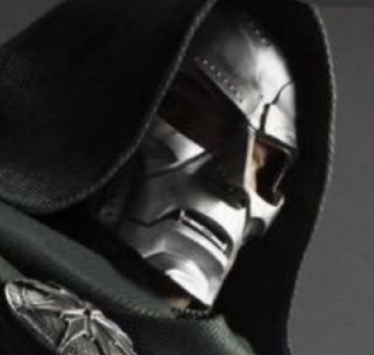 The mask differences. This mask is a wearable one, similarly how RDJ ...