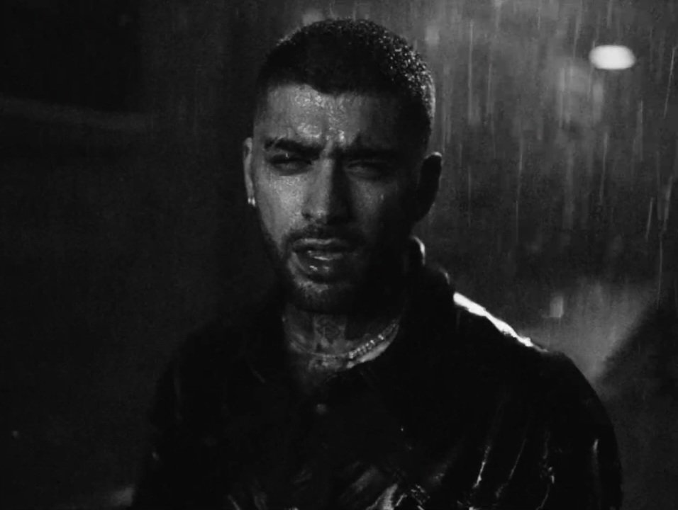 zaynparaguay_'s tweet photo. La face card de Zayn NUNCA pasa desapercibida.🔥

#DieForMeZayn https://t.co/g7l8bI0neI