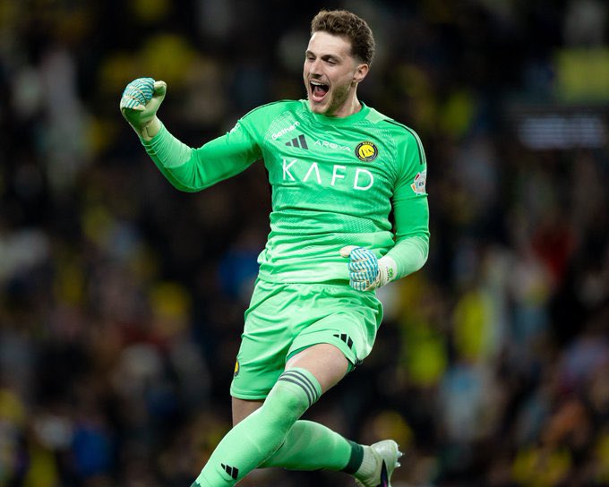 🚨🚨🚨🚨||

- جمهور #النصر رايكم في اداء بينتو في اخر 4 مباريات؟