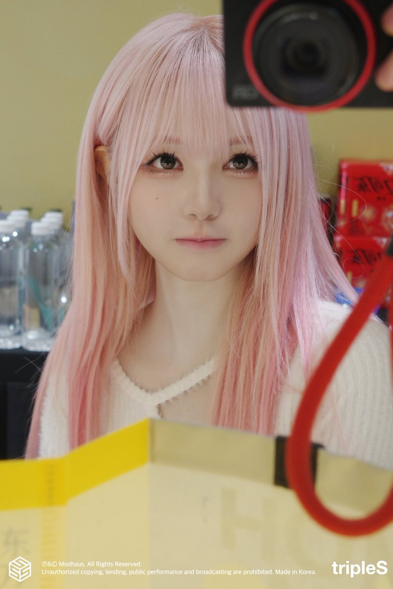 chaewon pics tweet media