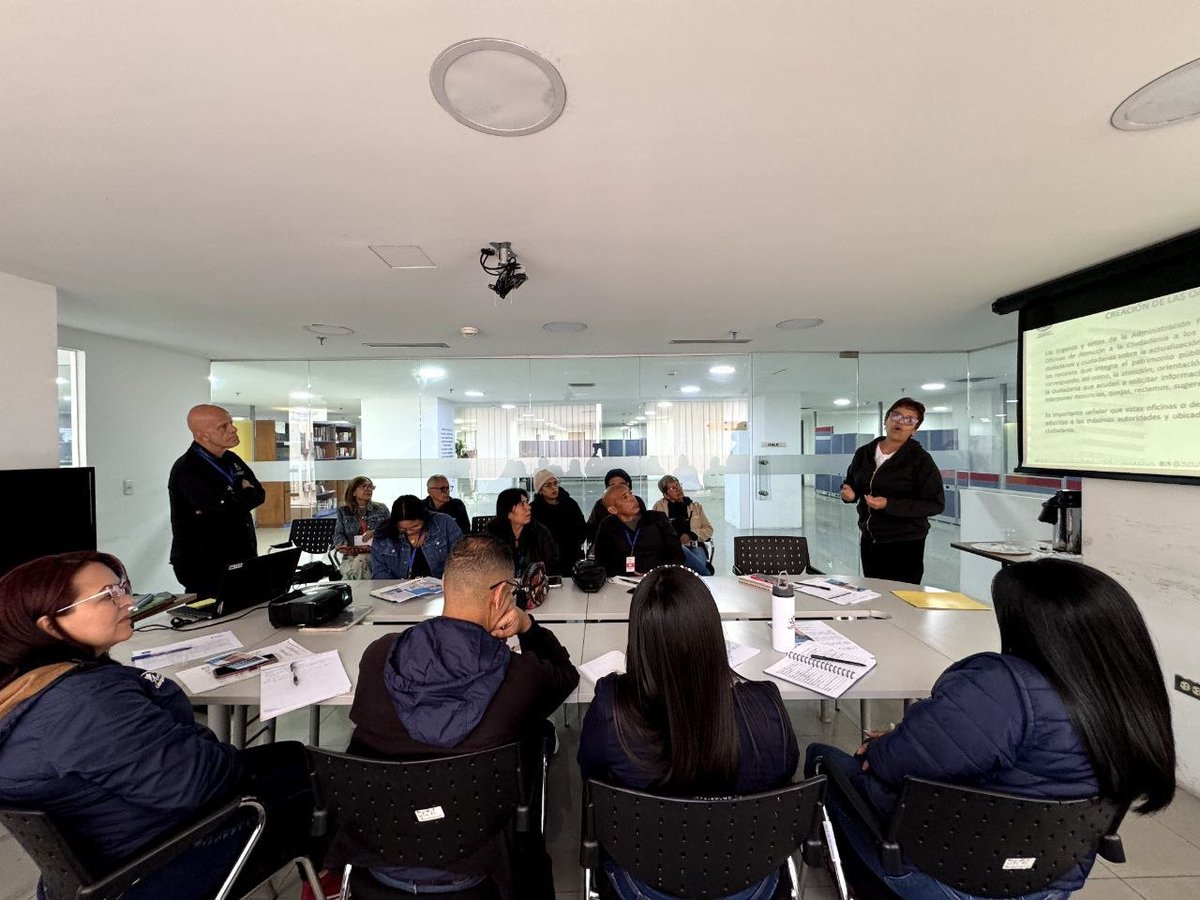 La Contraloría General de la República Bolivariana de Venezuela fortalece procesos de trabajo en la Oficina de Atención a la Ciudadanía  de la Corporación de Industrias Intermedias, a través de un taller de fortalecimiento de los procesos de trabajo.