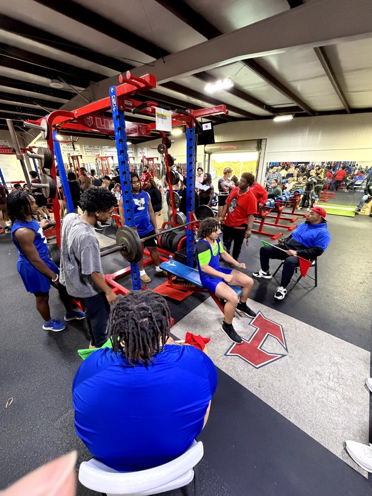 Henderson Lion Athletics tweet media