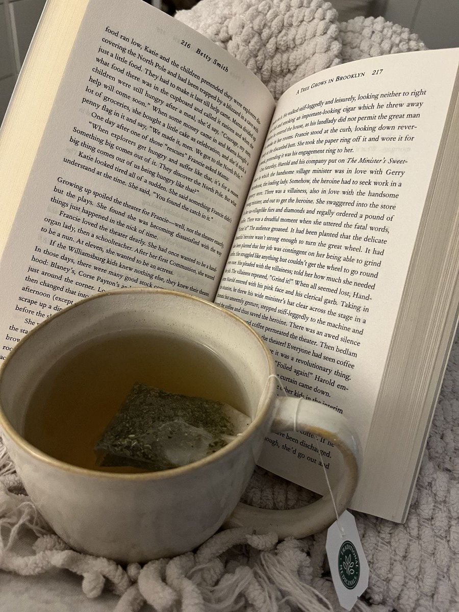 Learning to read opens up a whole new world. Like your five-year-old waking up early and padding into his sister’s room to ask her to read him a story. Or your seven-year-old spotting a cookbook at the library and deciding smoothie bowls are happening for breakfast