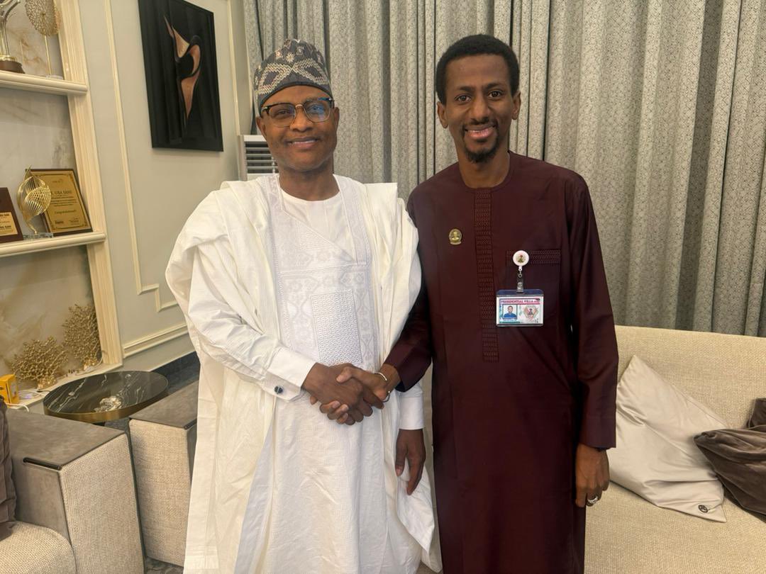 Earlier today, the Senior Special Assistant to the President on Community Engagement, Northeast, Hon. <a href="/abdul_donjazzy/">Hon. Abdulhamid Yahaya Abba</a> met with his Excellency, the Executive Governor of Kaduna State, <a href="/ubasanius/">Senator Uba Sani</a>. The meeting was a frank discussions and a shared vision on deepening people-centred..