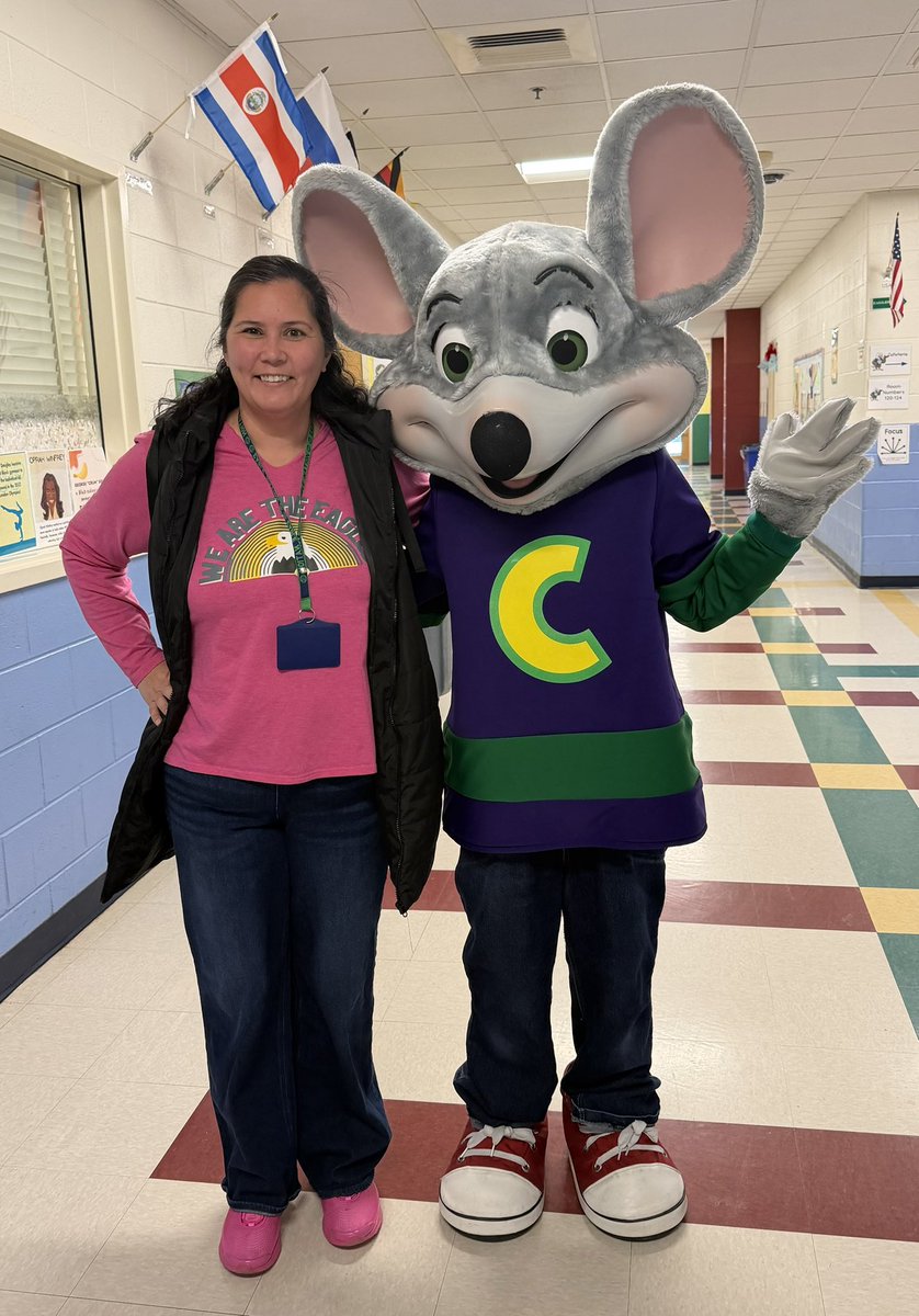 Tara Strain tweet media