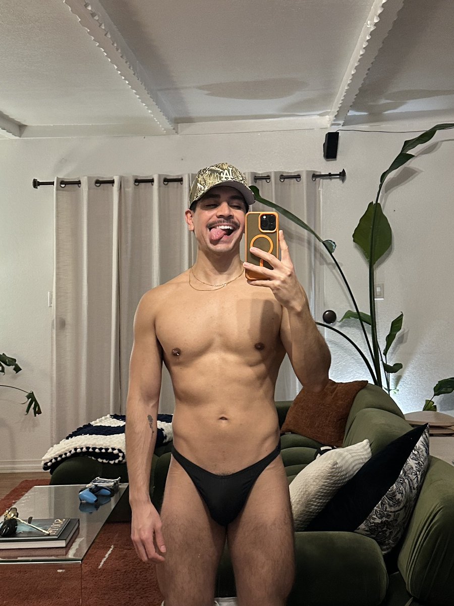 🤪