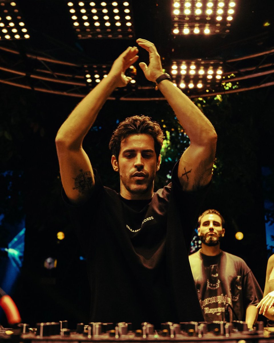 Interstellar tweet media