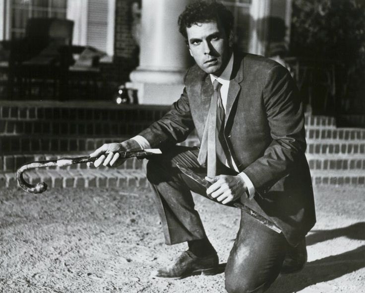 Jorge18994756's tweet image. Ojo al dato. Tal día como hoy nació #RipTorn, el hombre que partió su paraguas en la cara de #PaulNewman, desfigurándosela en #DulcePajaroDeJuventud. Peor era en la obra de teatro en la que castraban al protagonista…