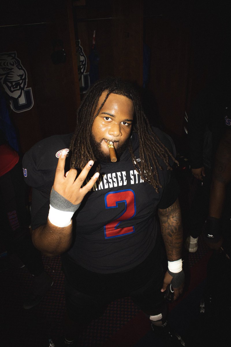 kvngcamm_'s tweet photo. Thank You God for the journey of college football. Appreciate the ups and downs.💯 https://t.co/TTrdTQEaU5