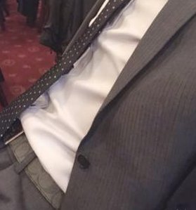 weak_flow's tweet image. 午前は読書 🥐