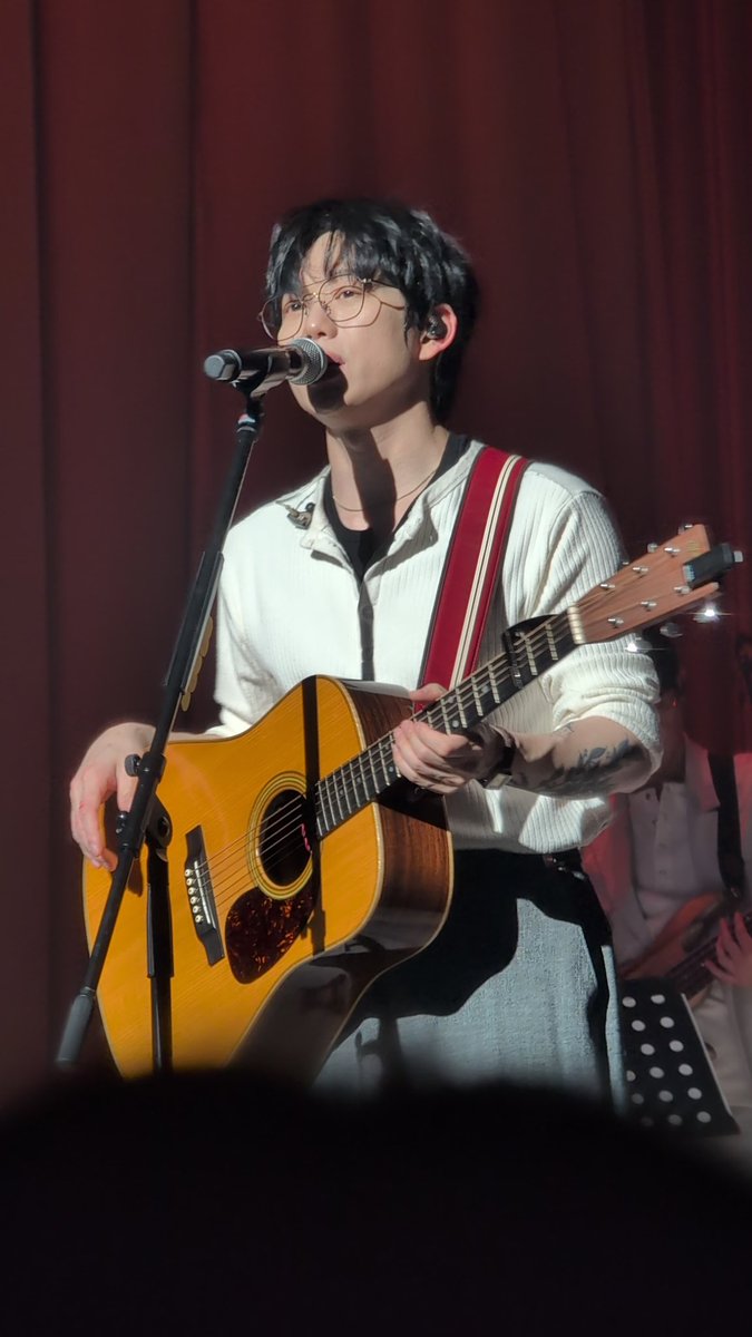 오랜만에 한국에서 본 공연~~!너ㅓㅓㅓ무 좋다~~!