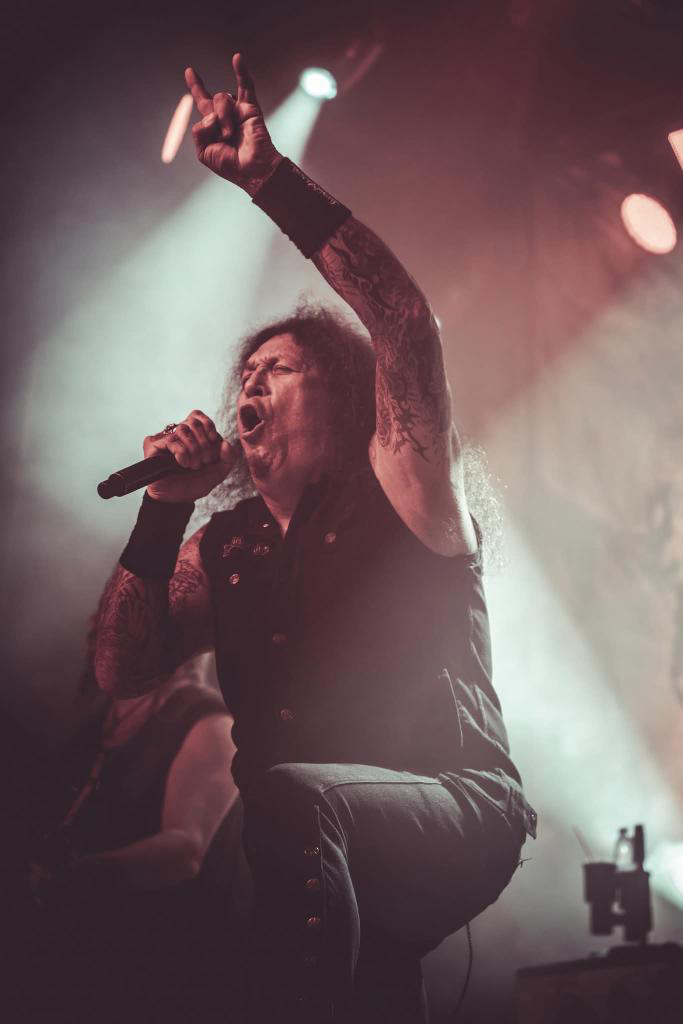 Testament tweet media