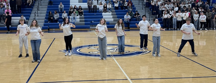 Amy Conway tweet media